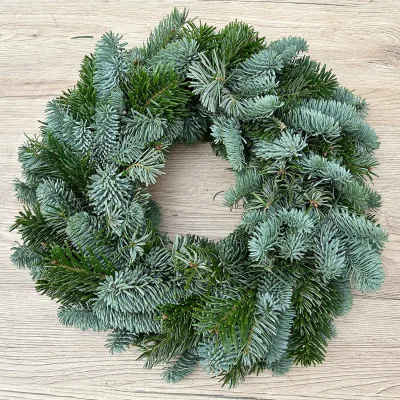 Adventskranz, Mixgrün, halbrund gebunden, ca. 30 cm Ø