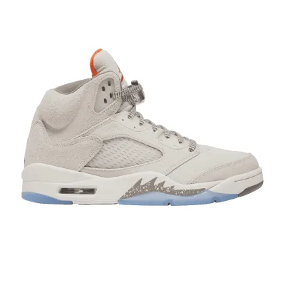 Air Jordan 5 Retro SE Craft Light Orewood Brown