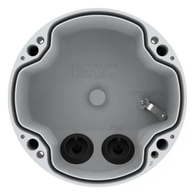 AXIS TP1602-E Rohrleitungsrückwanddose IP66 IK10 zertifiziert für den Außenbereich mit extra tiefem Design kompatibel mit AXIS P14 und Q19 Kameras