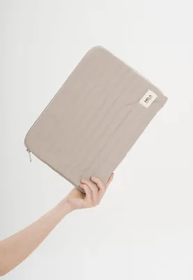 Gepolsterte Laptophülle Modell: Vinusa