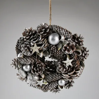 Kiefernkranz mit Zapfen, natur/silber, Ø 25 cm