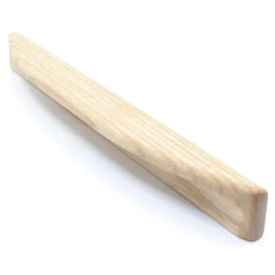 Livingpoint24 Griffleiste Esche 2.5x2x77.2 cm