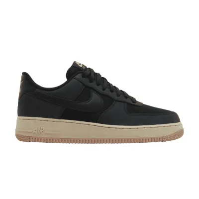 Nike Air Force 1 Low '07 LX Black Red Stardust