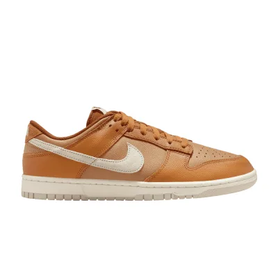 Nike Dunk Low SE Monarch