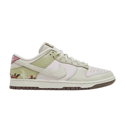 Nike Wmns Dunk Low LX Mushroom