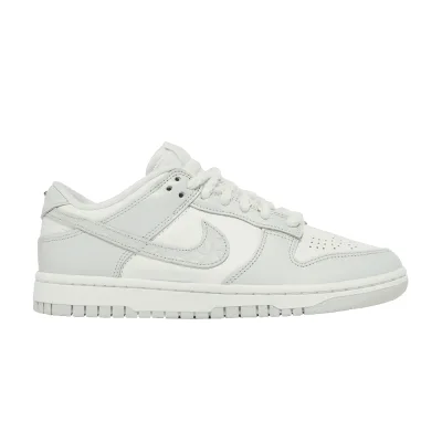 Nike Wmns Dunk Low Needlework