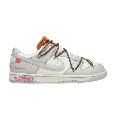 Off-White x Nike Dunk Low Lot 22 of