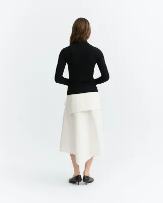 Rip Longsleeve Modell: Aine GOTS