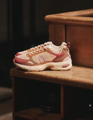 Sneaker Modell: Mae