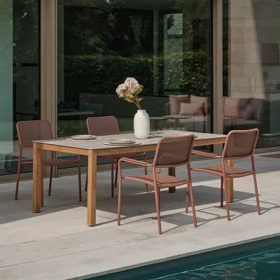 Stern Gartenmöbel-Set 5-teilig mit Teak Tisch Dekton  200 cm und 4 Joris Stühlen Terra