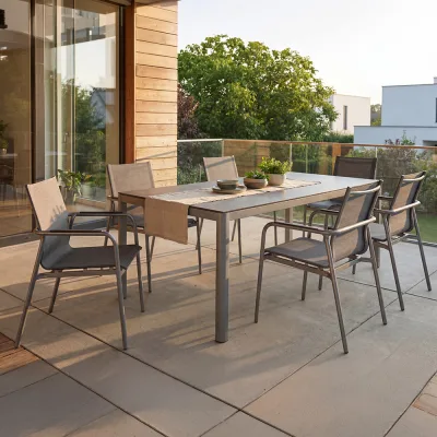 Stern VENTO Aluminium Set 7-teilig Vento Aluminium graphit mit 6 Stapelsesseln und einem Tisch 200x100cm graphit mit Beton dunkel (gerade Kante)