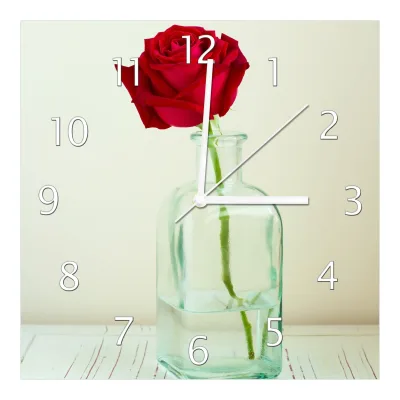 Wallario Uhr 30 x 30 cm, schwarze Zeiger Rote Rose in Glasvase