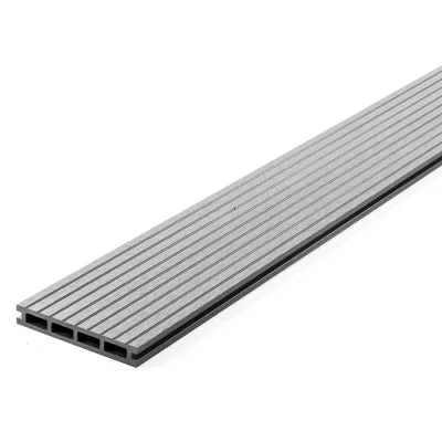 WPC Terrassendielen grob geriffelt, ca. 6m² (2,20 m) - Hellgrau